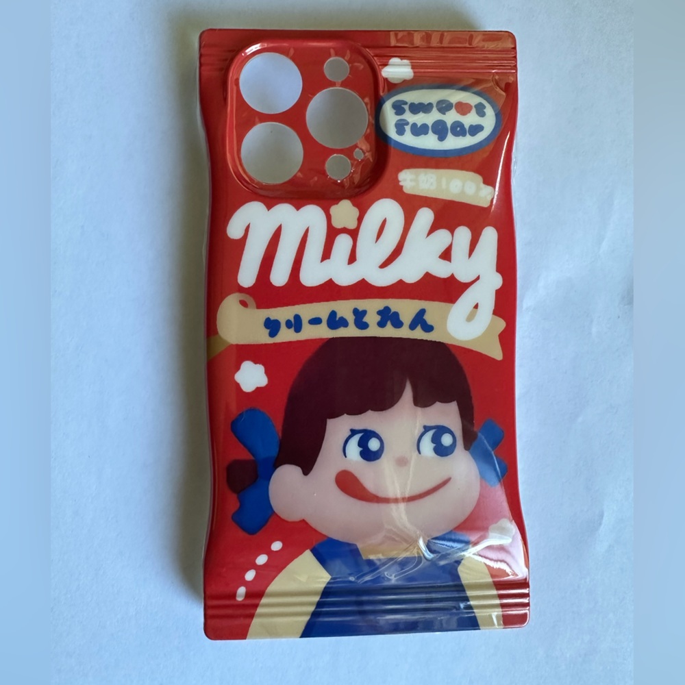 iPhone 14 pro max milky cute cellphone case